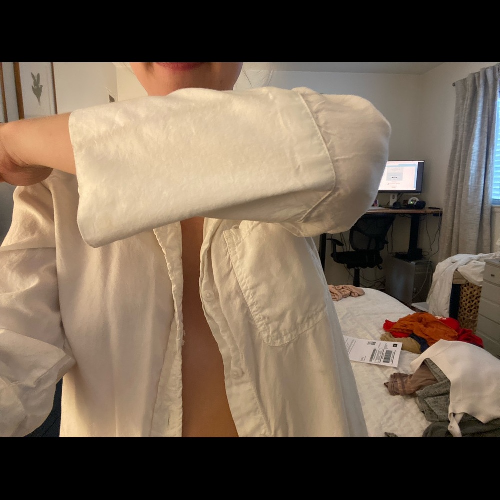 White linen button down - Picture 3 of 5